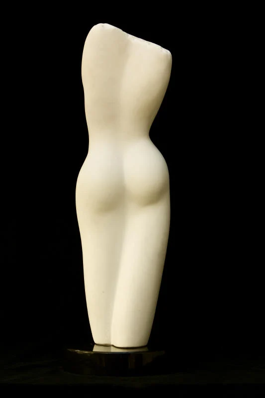 Blanche — view 2